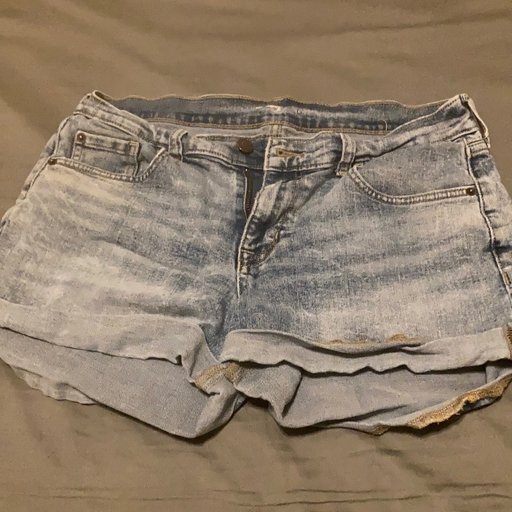 Old navy jean shorts